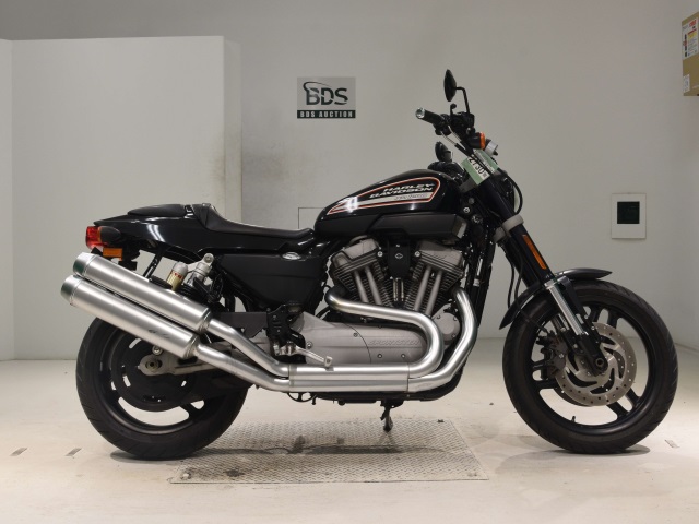 HD XR1200 2010