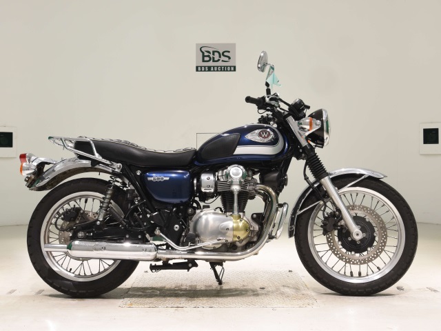 Kawasaki W800 2021