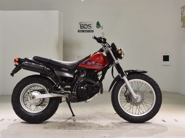 Yamaha TW225