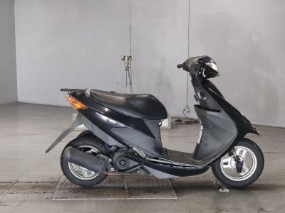 Suzuki ADDRESS V50