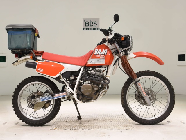 Honda XLR250R BAJA 1988