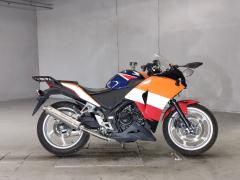 Honda CBR250R 2011