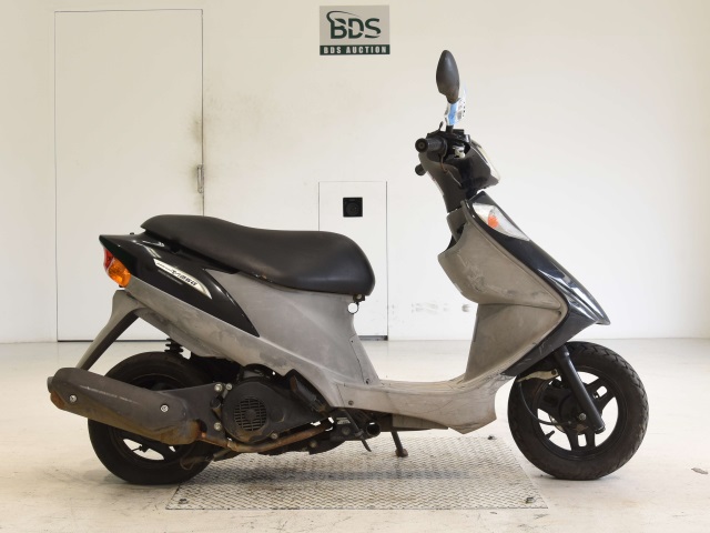 Suzuki ADDRESS