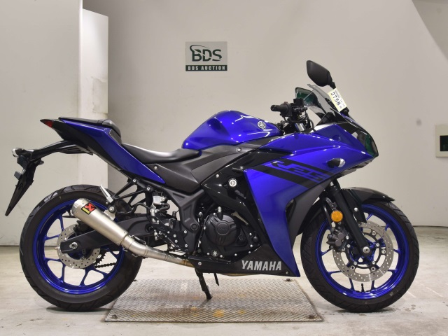 Yamaha YZF-R25 2018