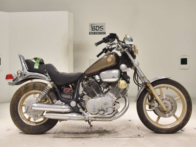 Yamaha VIRAGO XV750 1985