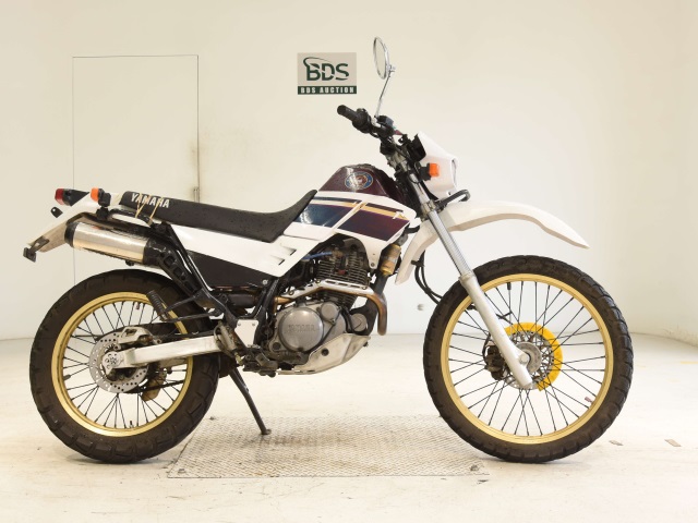 Yamaha SEROW XT225 1996