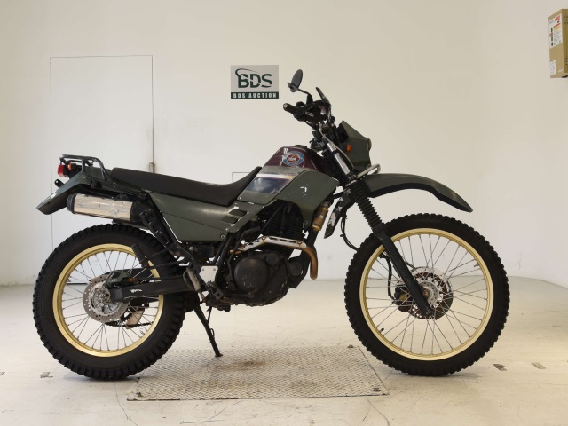 Yamaha SEROW XT225 1996