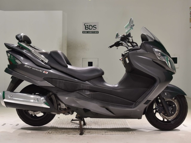 Suzuki SKYWAVE 250S