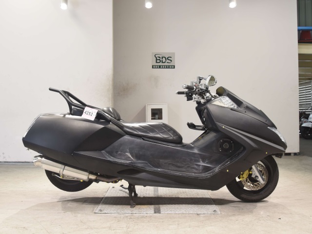 Yamaha MAXAM250 2006