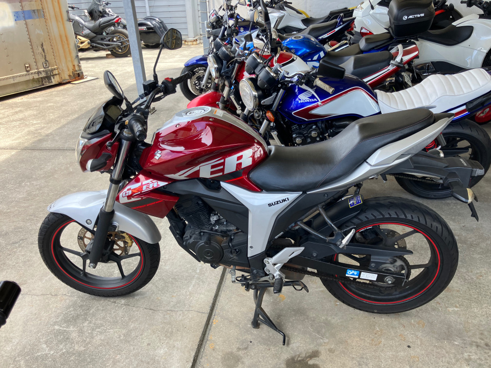 Suzuki GIXXER150