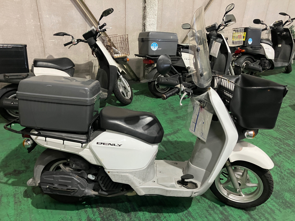 Honda CC50 CROSSCUB 2016