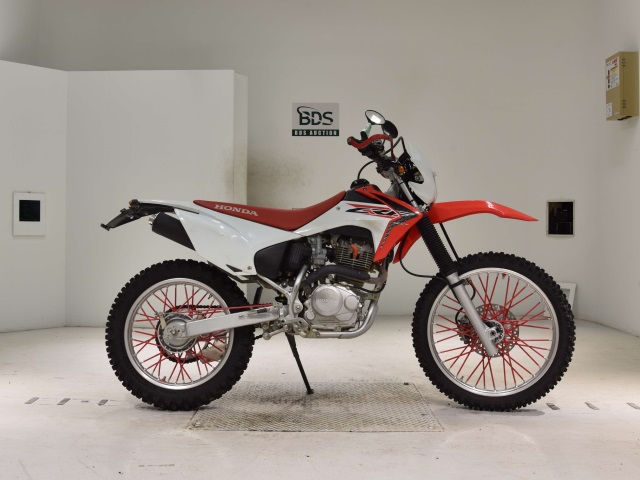 Honda CRF230F 2016