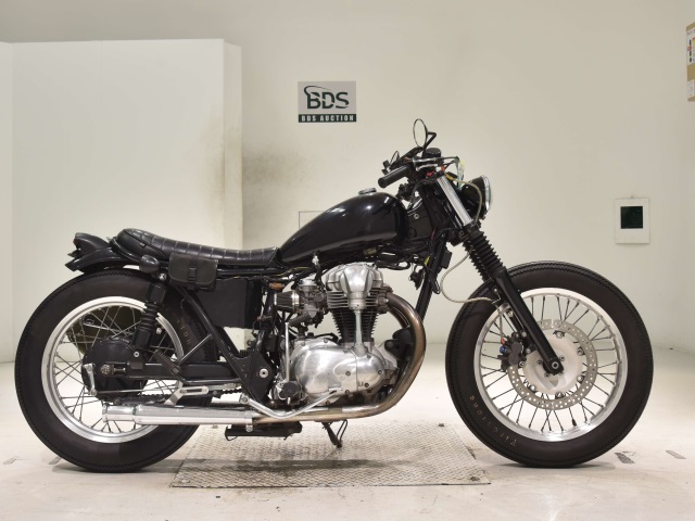 Kawasaki W650 2000