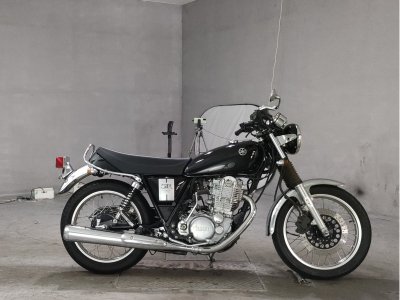 Yamaha SR400 2020