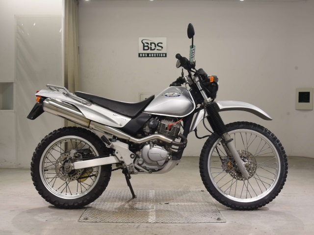 Honda SL230 2001