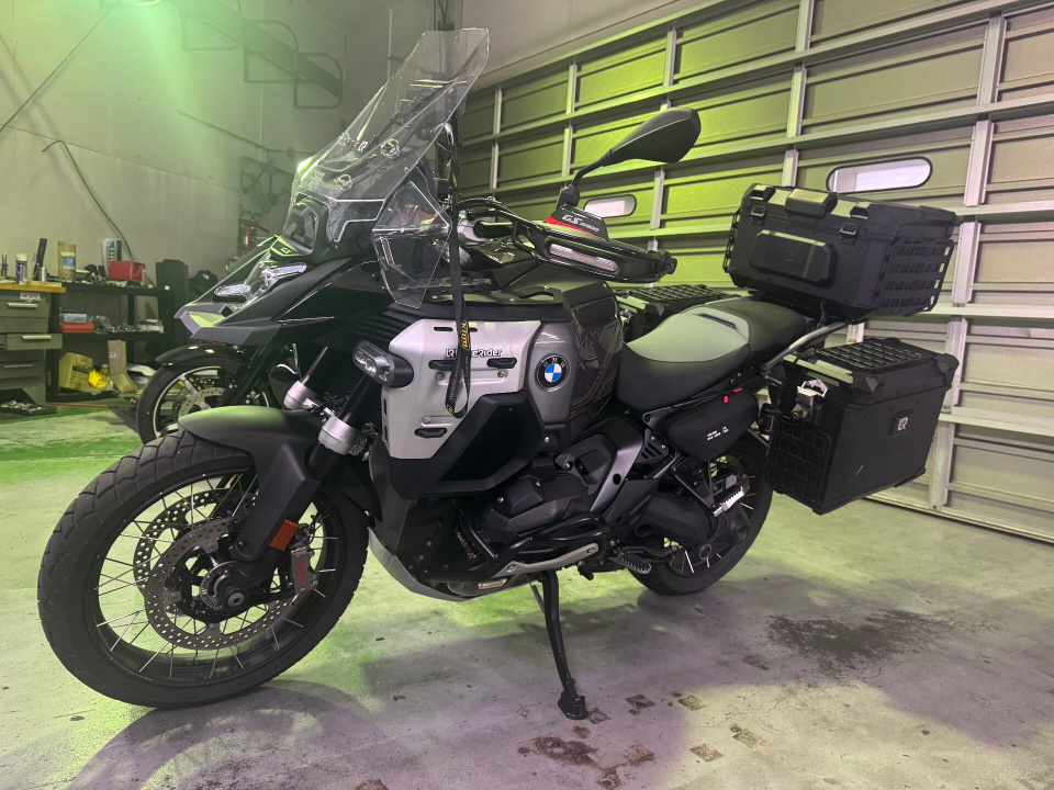BMW r1300gs 2025