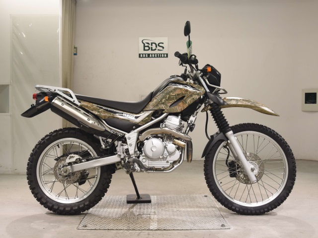 Yamaha SEROW XT250 2010