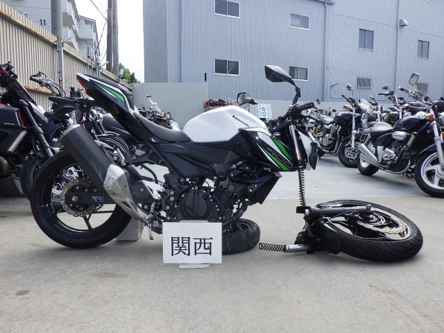 Kawasaki Z400 2019