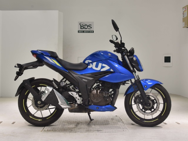 Suzuki GIXXER250