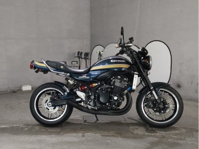 Kawasaki Z900RS 2022