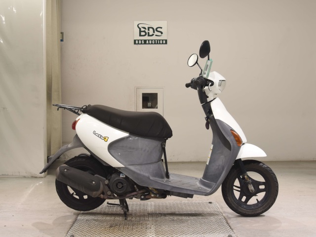 Suzuki LETS4