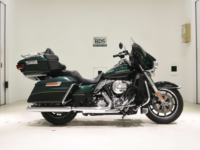 HD ELECTRA GLIDE FLHTK1690 2015