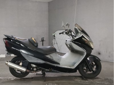 Suzuki SKYWAVE 250S