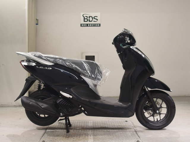 Honda LEAD125 2025