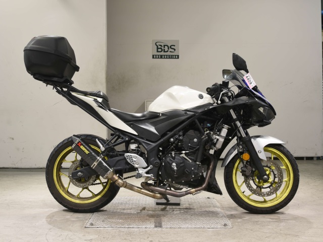 Yamaha YZF-R25 2018