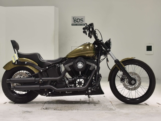 HD BLACKLINE FXS1580 2014