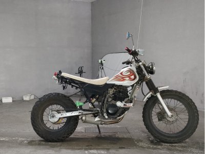 Yamaha TW200 2000