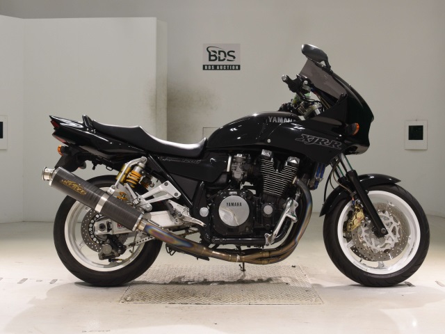 Yamaha XJR1200R 1996