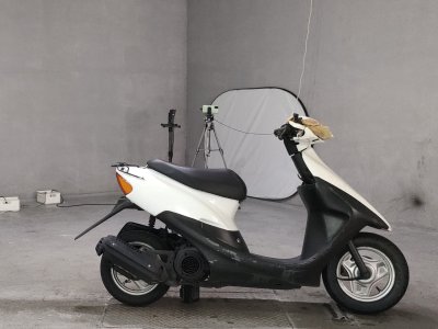 Honda DIO 2000