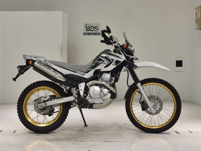 Yamaha SEROW XT250 2018