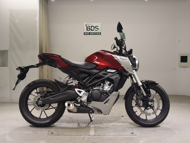 Honda CB125R 2018