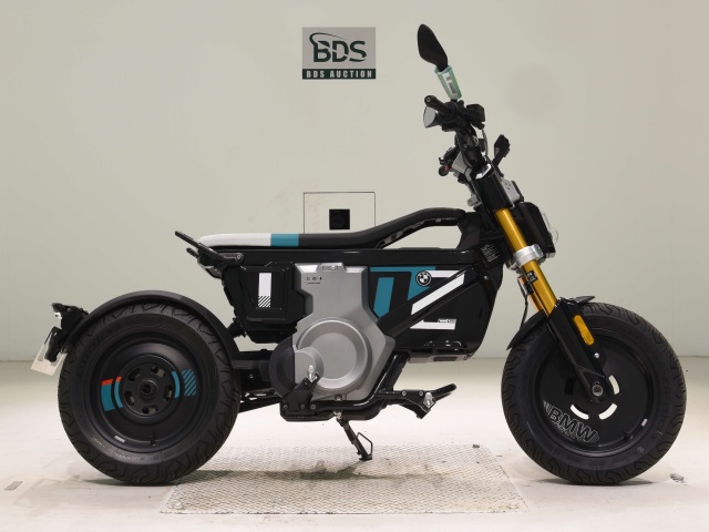 BMW ce02 2024