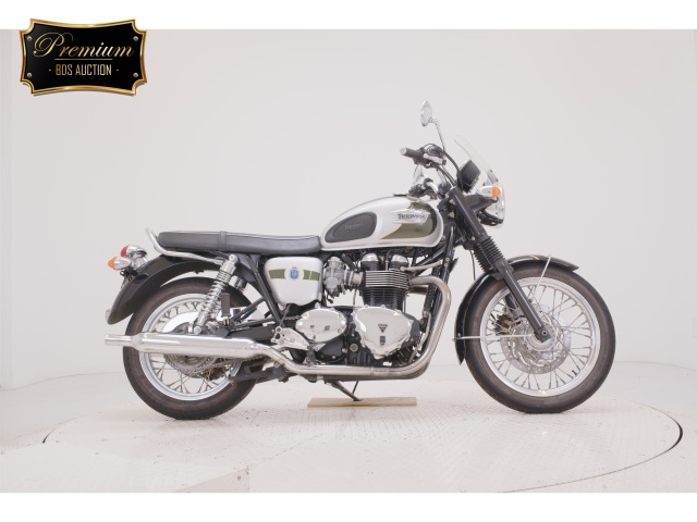 Triumph BONNEVILLE T100 2013