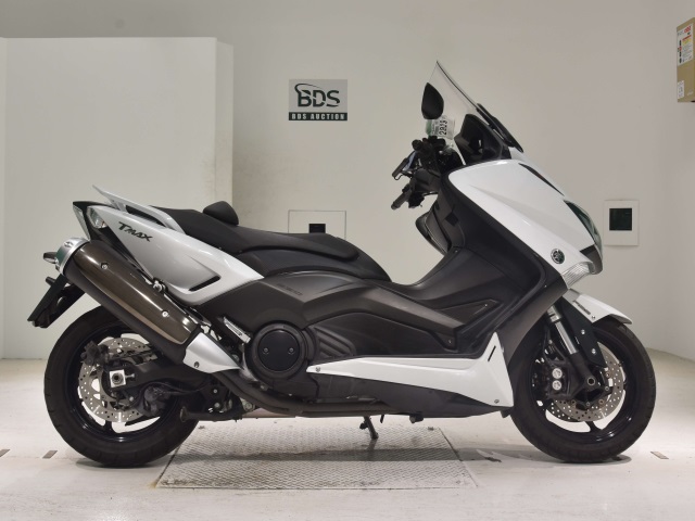Yamaha T-MAX530 2016