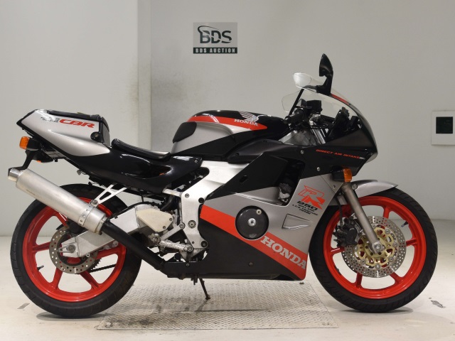 Honda CBR250RR 1990