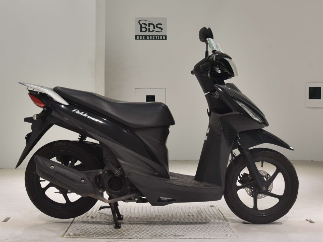 Suzuki ADDRESS V110