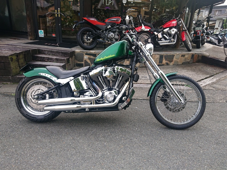 HD DEUCE FXSTD1450 2004