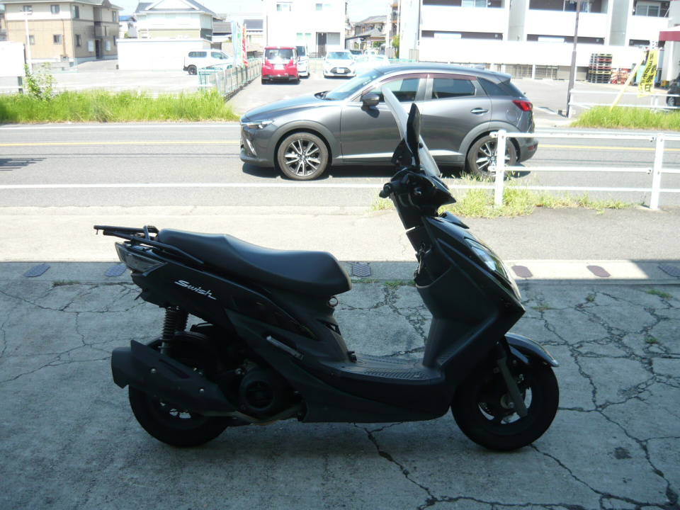 Suzuki SWISH