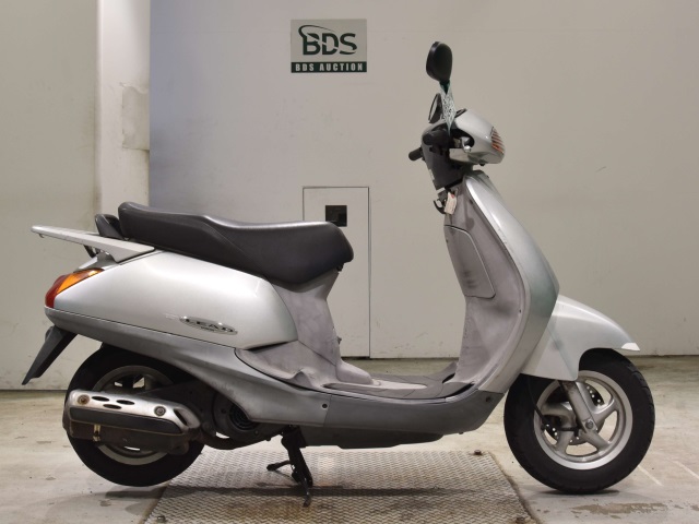 Honda LEAD100 2001