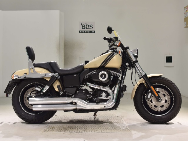 HD FAT BOB FXDF1580 2015