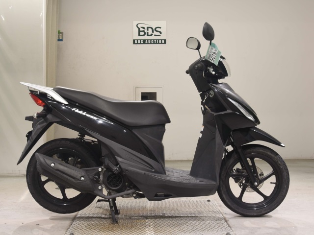 Suzuki ADDRESS V110