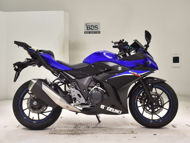 Suzuki GSX250R