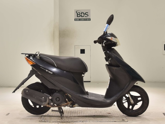 Suzuki ADDRESS V50