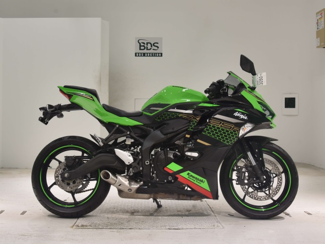 Kawasaki NINJA ZX-25R 2021