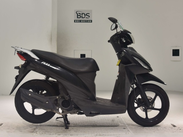 Suzuki ADDRESS V110