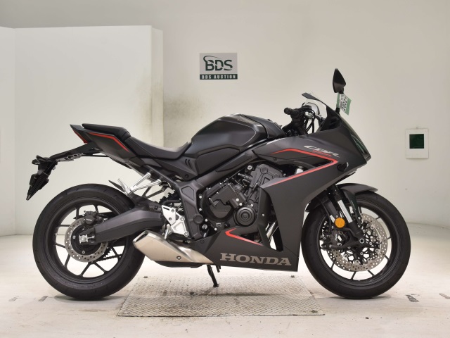 Honda CBR650F 2025